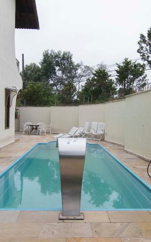 Casa à venda com 500m², 5 quartos e 6 vagasPiscina