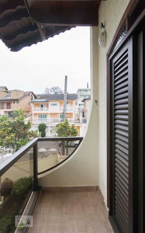 Casa à venda com 500m², 5 quartos e 6 vagasSuíte 4
