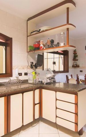 Casa à venda com 500m², 5 quartos e 6 vagasCozinha