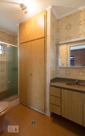 Casa à venda com 255m², 5 quartos e 2 vagasBanheiro Suíte