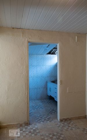 Casa para alugar com 50m², 1 quarto e sem vaga Casa para alugar com 50m², 1 quarto e sem vagaQUARTO