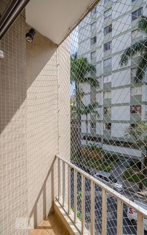 Apartamento para alugar com 90m², 3 quartos e 1 vaga