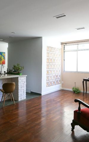 Apartamento à venda com 115m², 3 quartos e 1 vaga Apartamento à venda com 115m², 3 quartos e 1 vagaSala
