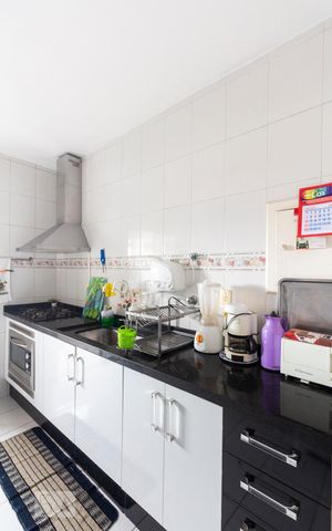 Apartamento para alugar com 73m², 2 quartos e 1 vagaCozinha