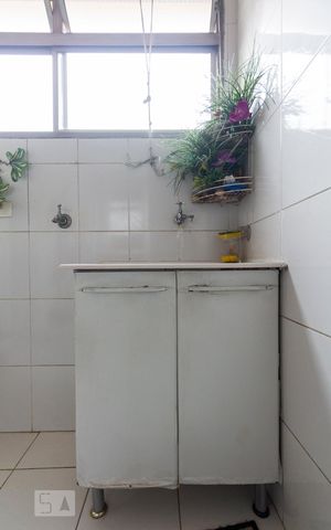 Apartamento para alugar com 73m², 2 quartos e 1 vagaÁrea de Serviço