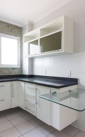 Apartamento à venda com 94m², 3 quartos e 2 vagasCozinha
