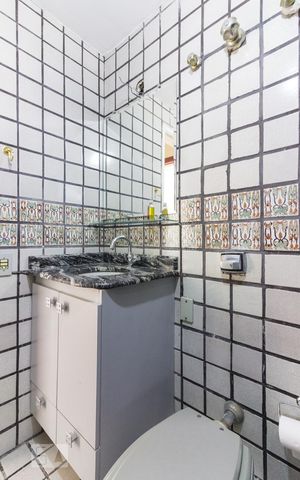 Apartamento à venda com 94m², 3 quartos e 2 vagasBanheiro