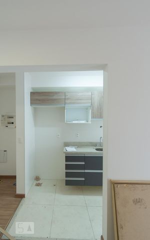 Apartamento para alugar com 65m², 2 quartos e 1 vaga Apartamento para alugar com 65m², 2 quartos e 1 vagaSala