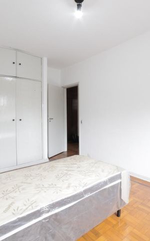 Casa à venda com 150m², 4 quartos e 3 vagas Casa à venda com 150m², 4 quartos e 3 vagasQuarto 2