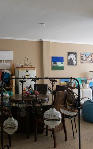 Casa à venda com 300m², 4 quartos e 3 vagas Casa à venda com 300m², 4 quartos e 3 vagasQUINTAL