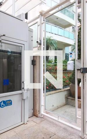 Apartamento à venda com 58m², 2 quartos e 1 vaga Apartamento à venda com 58m², 2 quartos e 1 vagaÁrea externa