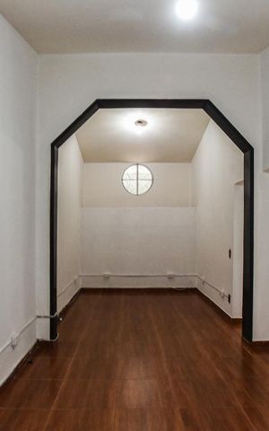 Casa de condomínio à venda com 144m², 3 quartos e 2 vagas Casa de condomínio à venda com 144m², 3 quartos e 2 vagasSala