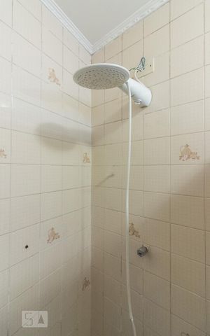 Casa à venda com 130m², 3 quartos e 3 vagasBanheiro Suite