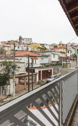Casa à venda com 130m², 3 quartos e 3 vagasVaranda