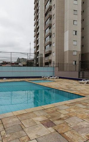 Apartamento para alugar com 64m², 3 quartos e 2 vagas Apartamento para alugar com 64m², 3 quartos e 2 vagasÁrea comum - Piscina