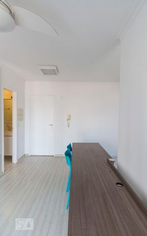 Apartamento à venda com 34m², 1 quarto e 1 vagaSala