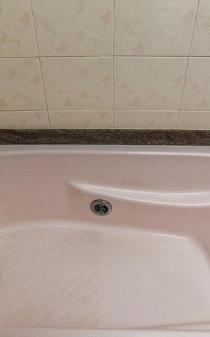 Apartamento à venda com 140m², 3 quartos e 2 vagas Apartamento à venda com 140m², 3 quartos e 2 vagasBanheiro da Suíte 1
