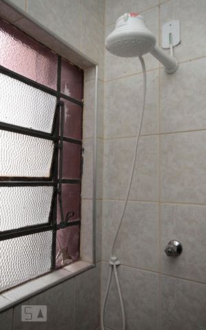Apartamento à venda com 110m², 2 quartos e sem vagaBanheiro