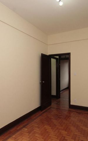 Apartamento à venda com 110m², 2 quartos e sem vagaSala