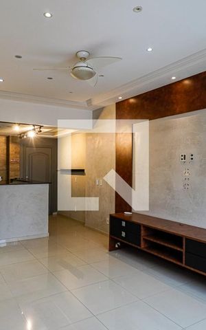 Apartamento à venda com 140m², 3 quartos e 1 vaga Apartamento à venda com 140m², 3 quartos e 1 vagaSala