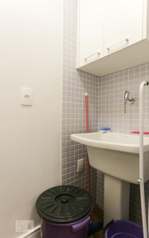 Apartamento à venda com 57m², 1 quarto e 1 vaga Apartamento à venda com 57m², 1 quarto e 1 vagaÁrea de Serviço