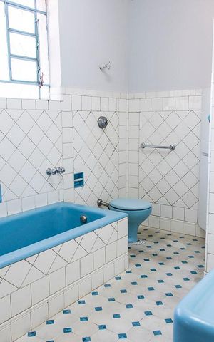 Casa à venda com 350m², 7 quartos e 8 vagas Casa à venda com 350m², 7 quartos e 8 vagasBanheiro Social