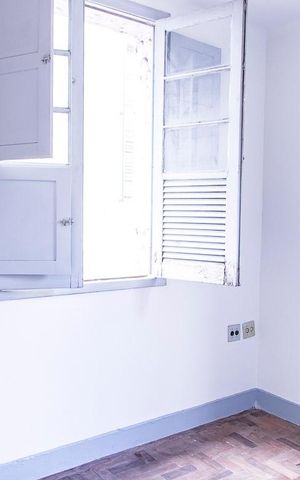 Casa à venda com 350m², 7 quartos e 8 vagas Casa à venda com 350m², 7 quartos e 8 vagasQuarto 9