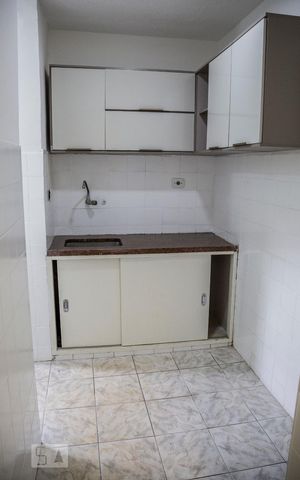 Apartamento para alugar com 44m², 2 quartos e 1 vaga Apartamento para alugar com 44m², 2 quartos e 1 vagaCozinha