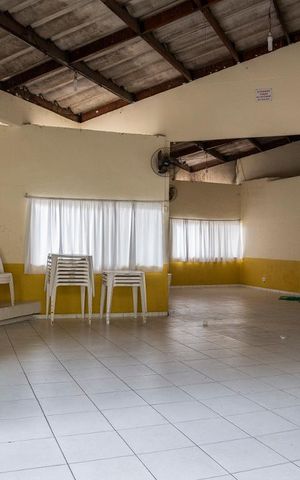 Apartamento para alugar com 44m², 2 quartos e 1 vaga Apartamento para alugar com 44m², 2 quartos e 1 vagaÁrea comum - Salão de festas