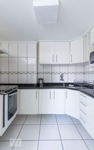 Apartamento à venda com 63m², 2 quartos e 1 vagaCozinha