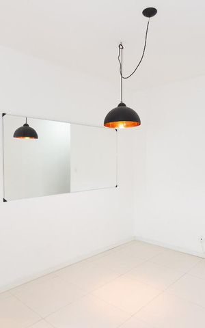 Apartamento à venda com 80m², 3 quartos e sem vaga Apartamento à venda com 80m², 3 quartos e sem vagaSala