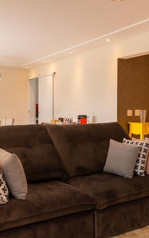 Apartamento à venda com 181m², 3 quartos e 4 vagas Apartamento à venda com 181m², 3 quartos e 4 vagasSala