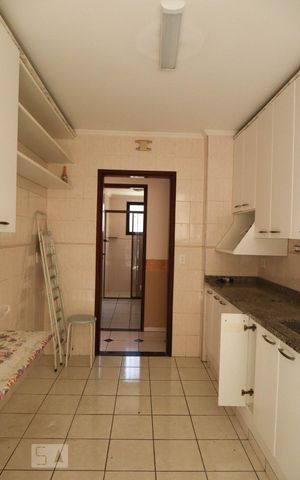 Apartamento para alugar com 96m², 3 quartos e 1 vaga