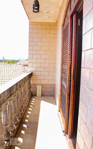 Casa à venda com 450m², 3 quartos e 6 vagas Casa à venda com 450m², 3 quartos e 6 vagasvaranda quarto 3