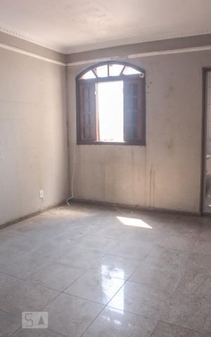 Casa à venda com 450m², 3 quartos e 6 vagas Casa à venda com 450m², 3 quartos e 6 vagasquarto 2