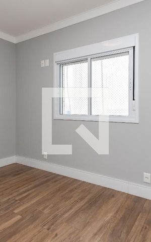 Apartamento à venda com 84m², 2 quartos e 2 vagas Apartamento à venda com 84m², 2 quartos e 2 vagasSuíte
