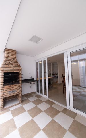 Casa para alugar com 1200m², 4 quartos e 8 vagas Casa para alugar com 1200m², 4 quartos e 8 vagasChurrasqueira 1