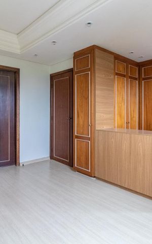 Apartamento para alugar com 131m², 2 quartos e 1 vaga Apartamento para alugar com 131m², 2 quartos e 1 vagaSuite