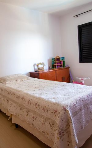 Apartamento à venda com 103m², 3 quartos e 2 vagasSuíte 2