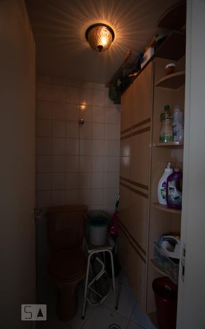 Apartamento à venda com 103m², 3 quartos e 2 vagasBanheiro de Serviço