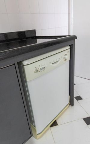 Apartamento à venda com 103m², 3 quartos e 2 vagasDetalhe cozinha