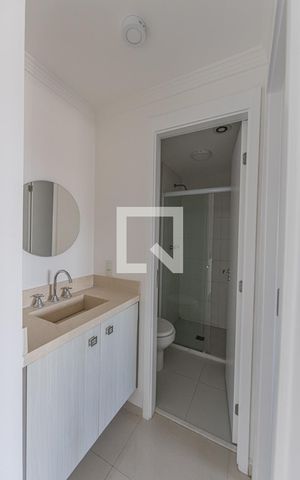 Apartamento à venda com 46m², 1 quarto e 1 vaga Apartamento à venda com 46m², 1 quarto e 1 vagaBanheiro Social