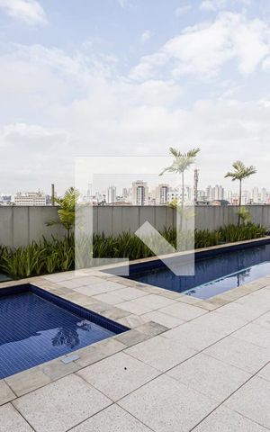 Apartamento à venda com 46m², 1 quarto e 1 vaga Apartamento à venda com 46m², 1 quarto e 1 vagaÁrea comum - Piscina