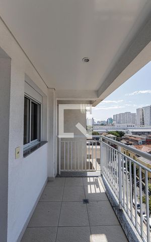 Apartamento à venda com 46m², 1 quarto e 1 vaga Apartamento à venda com 46m², 1 quarto e 1 vagaVaranda