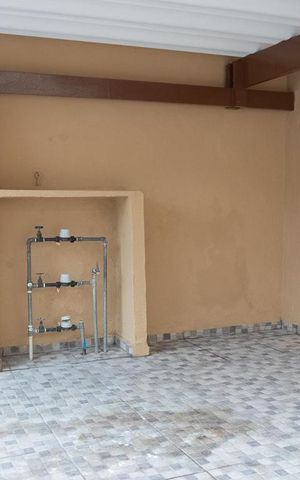 Casa para alugar com 95m², 2 quartos e 1 vaga Casa para alugar com 95m², 2 quartos e 1 vagaGaragem