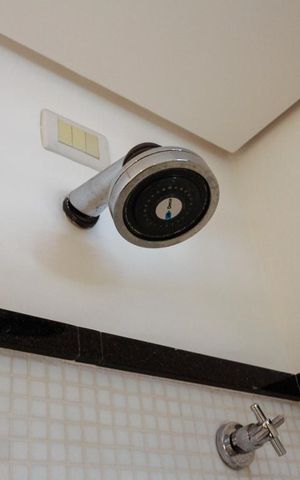 Apartamento à venda com 90m², 1 quarto e 2 vagas Apartamento à venda com 90m², 1 quarto e 2 vagasBanheiro suite