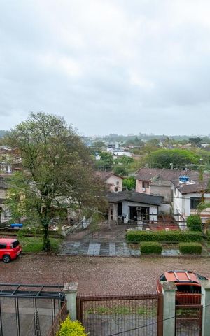 Casa à venda com 216m², 4 quartos e 3 vagas Casa à venda com 216m², 4 quartos e 3 vagasVista / Quarto