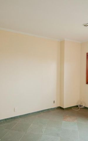 Casa à venda com 216m², 4 quartos e 3 vagas Casa à venda com 216m², 4 quartos e 3 vagasQuarto Suíte / 2º Pavimento