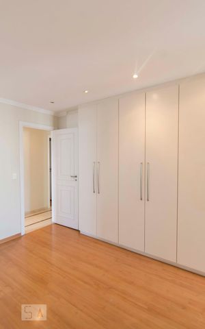 Apartamento à venda com 140m², 3 quartos e 4 vagasSuíte