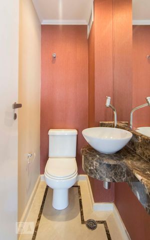 Apartamento à venda com 140m², 3 quartos e 4 vagasLavabo